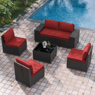 Ensemble de conversation 6 pièces en rotin HDPE toutes saisons avec coussins, accoudoirs extra larges et table basse avec plateau en verre