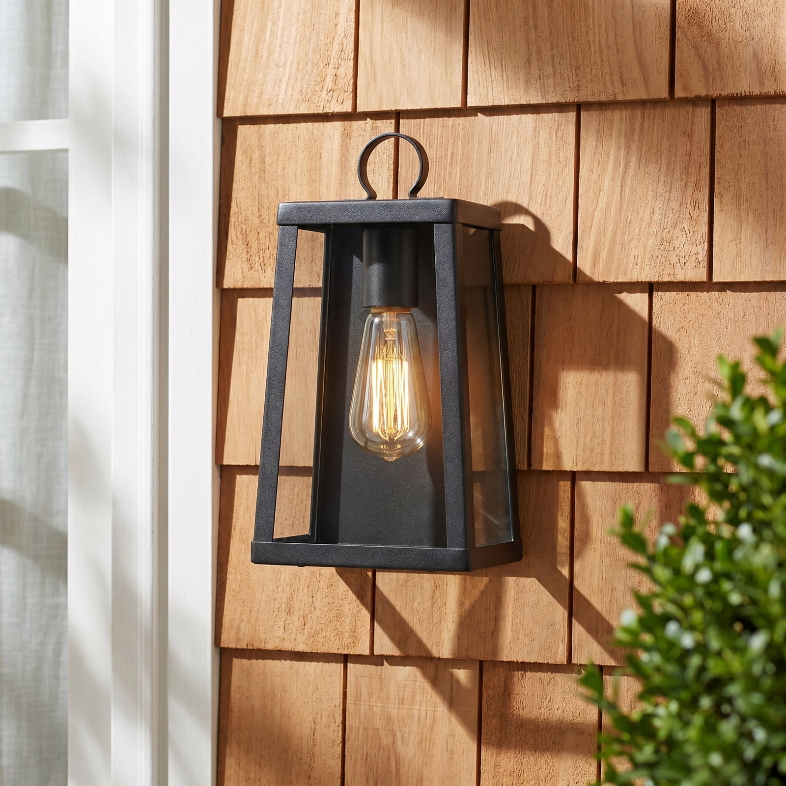 Single Light Outdoor Wall Light