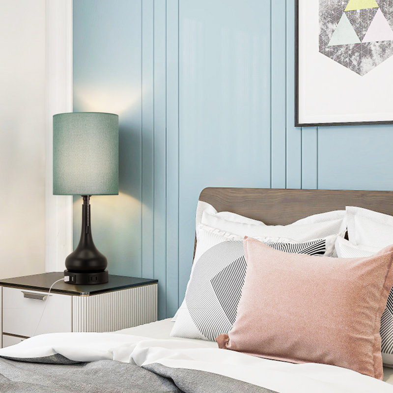 Tiniya Metal Table Lamp