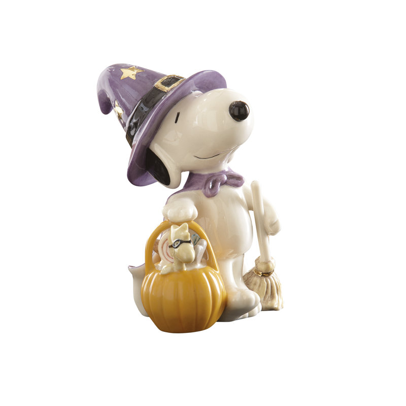 Lenox Snoopy Bewitching Treats Figurine