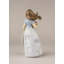 Figurine petite fille violette