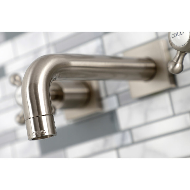Robinet de salle de bain mural Metropolitan, Nickel brossé