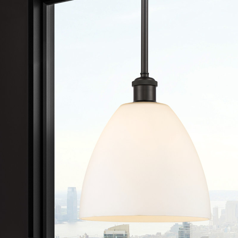 Luminaire suspendu en forme de globe à 1 lumière Alonta, Blanc mat, H 44,25 po x l 9 po x P 9 po, Bronze huilé