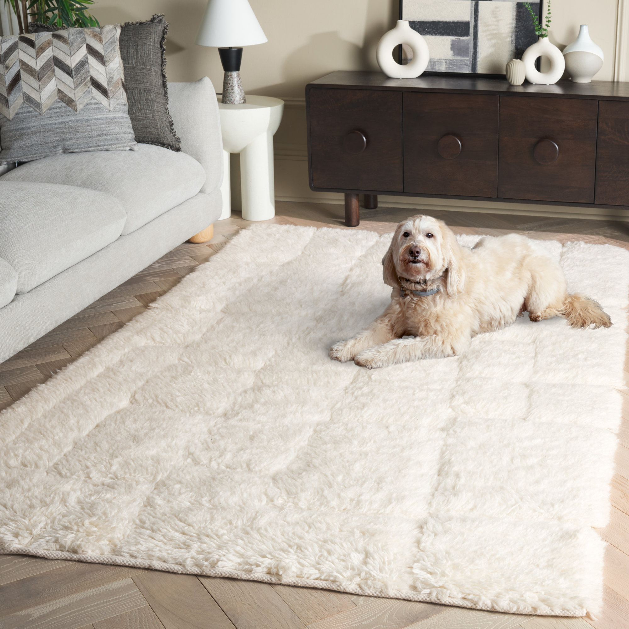 Casablanca 471 Hand Woven Wool Pile Solid Color Rug, Rectangle 8' x 10'