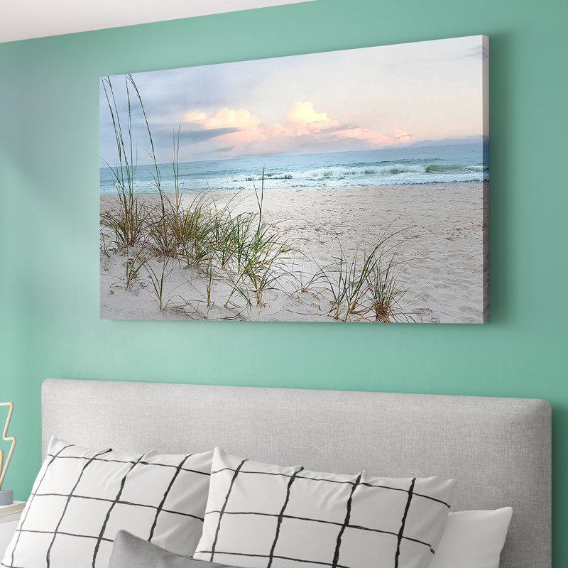 Beach Driftwood par Nan - photographie, Toile tendue, H 28 po x l 48 po, Sans cadre
