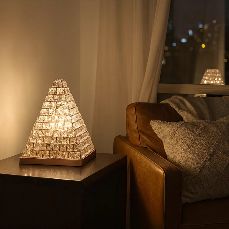 Tanique Metal Novelty Lamp