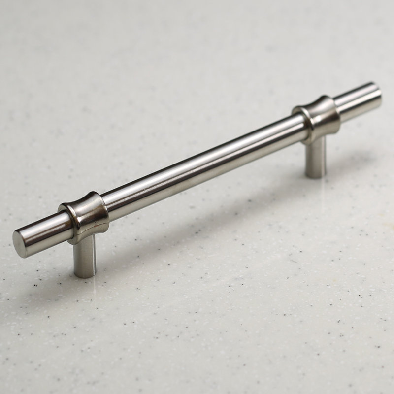 Poignée barre 5 1/16 po Barre Tri, Acier inoxydable