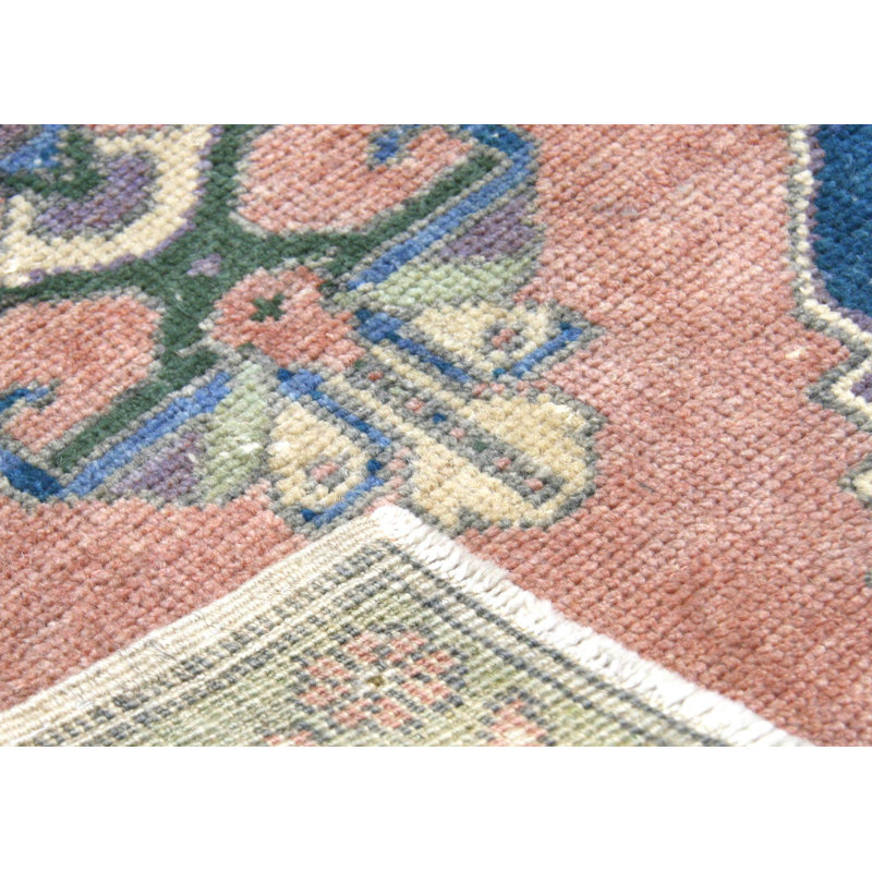 Yastic One-of-a-Kind 1'8" X 3'2" Area Rug
