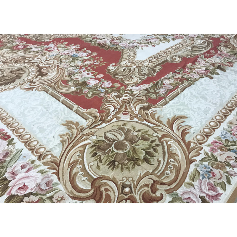 Hand-Knotted High-Quality Beige Area Rug