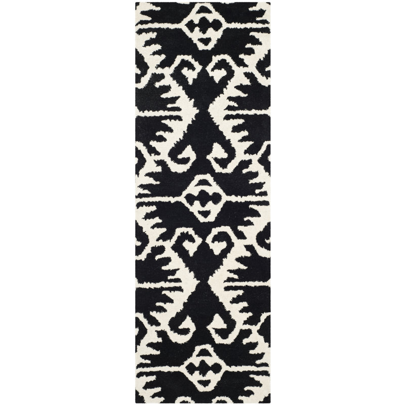 Kouerga bHand Tufted Wool Geometric Rug, Runner 2'3" x 7'