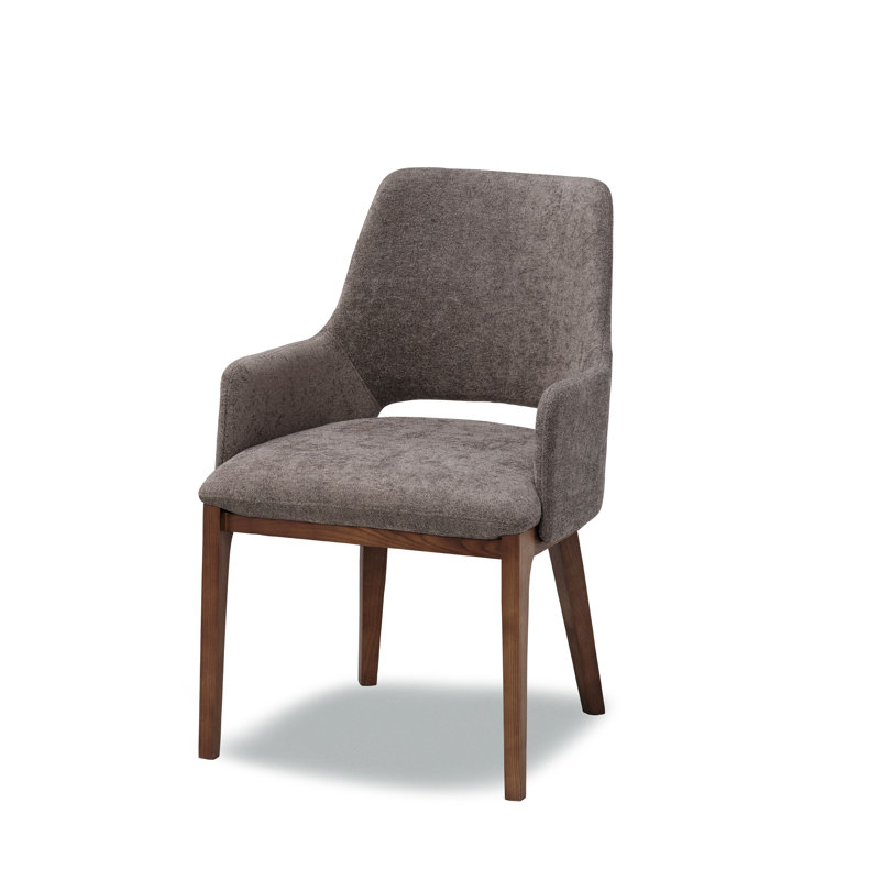 Chaise Godoy Stacey