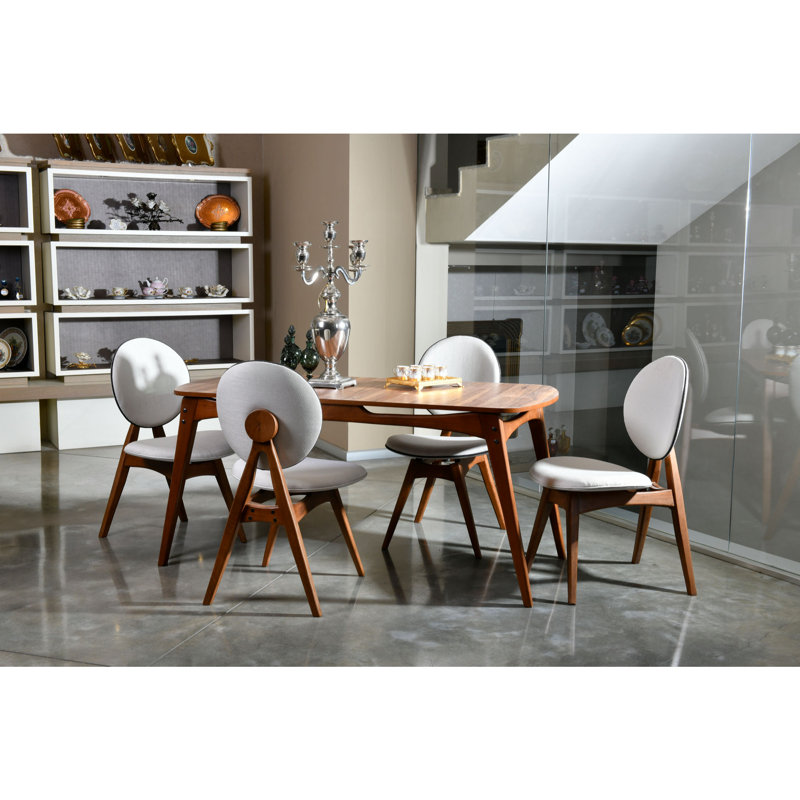 Ensemble repas pour quatre personnes, Naturel / crème
