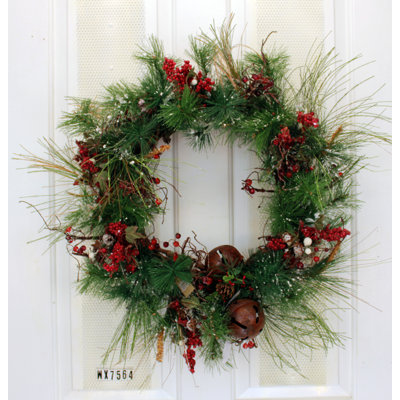 Faux Berry Silk 22'' Wreath