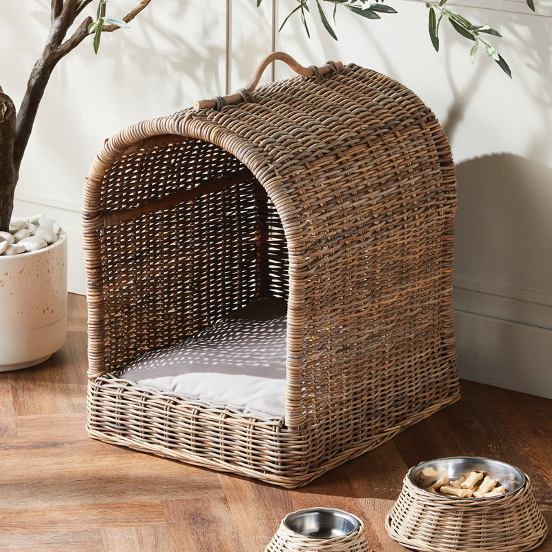 Brody Hooded/Dome Dog Bed, 29" H x 19.5" W x 23.5" D