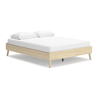 Kaceion Platform Bed