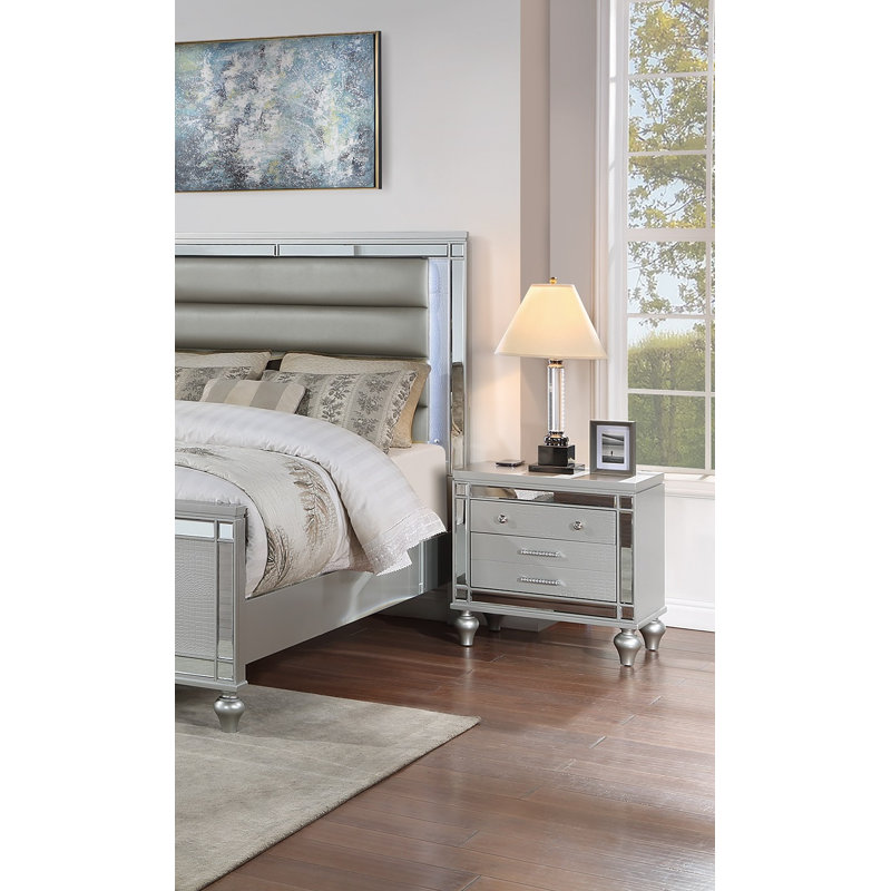 Classic Luxury Look Silver 1Pc Table de chevet en bois avec tiroirs et miroir
