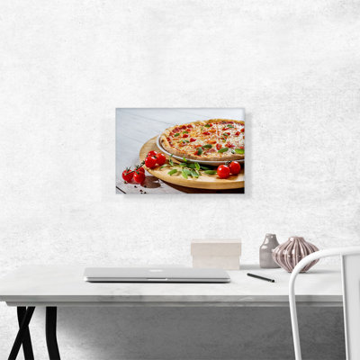 " Pizza Diner Restaurant Decor "