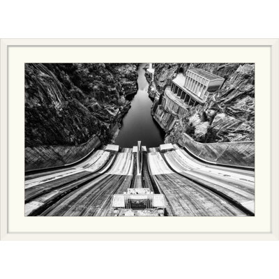 Straub " Tame The River " by Filipe P Neto