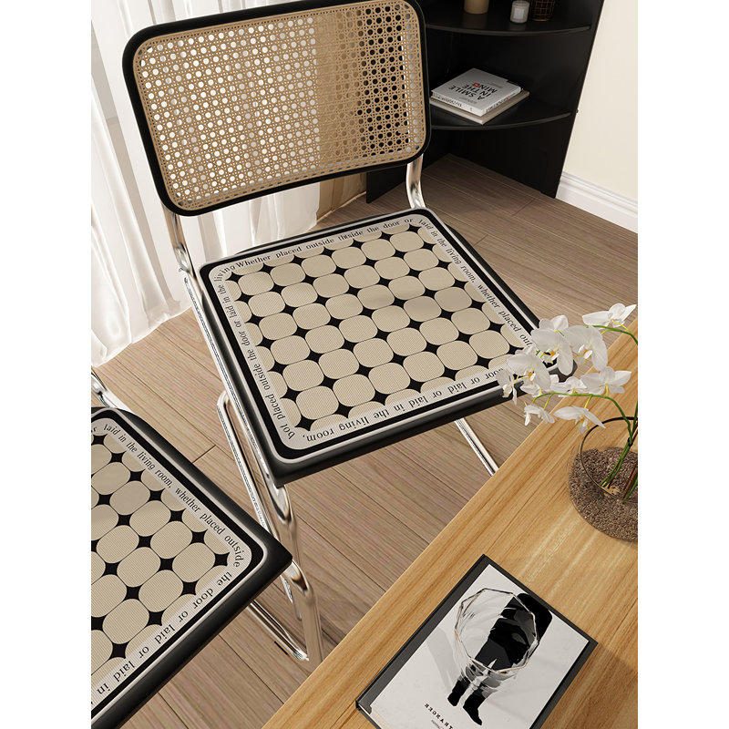 Latitude Run® - Coussin pièce, Beige / noir