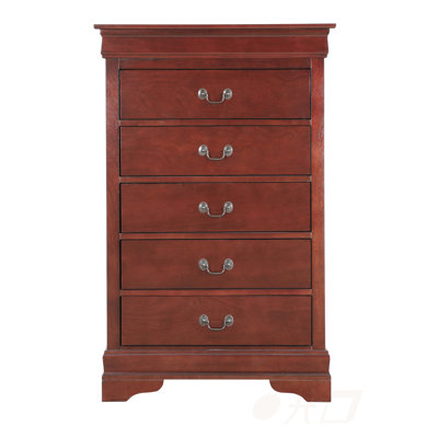Elegant Cherry Traditional Storage Chest with Durable Construction and Ample Space for Organizing Essentials