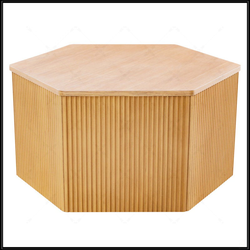 Table basse cannelée