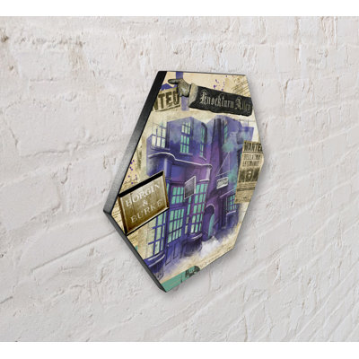Harry Potter (Knockturn Alley) Knexagon Wood Print
