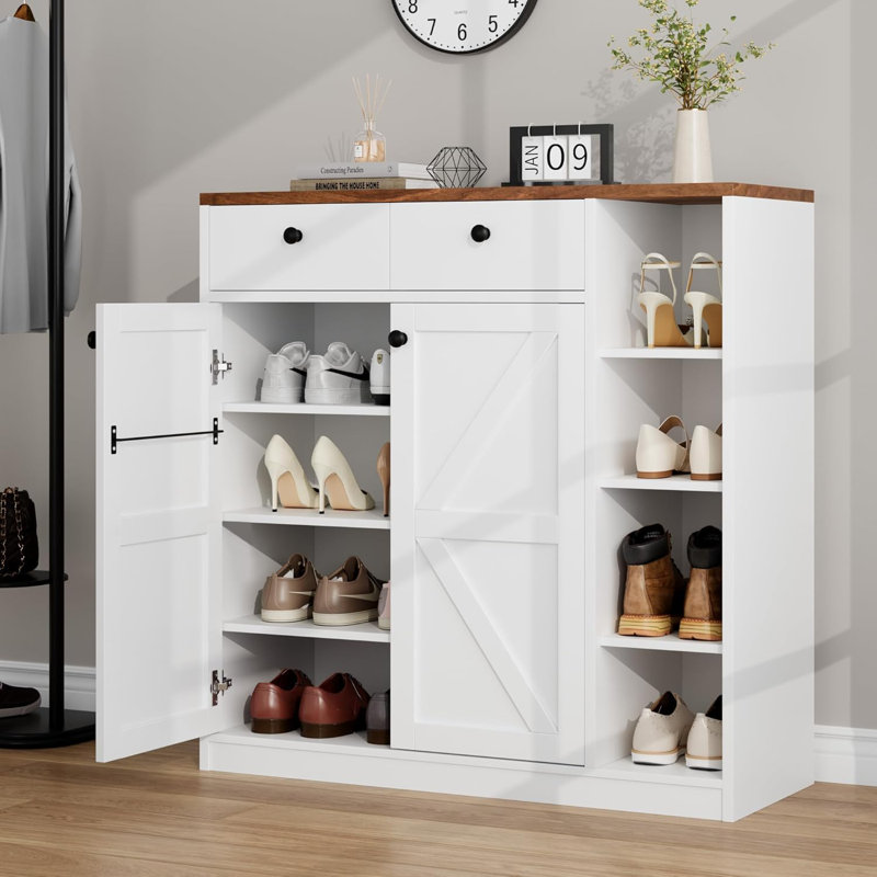 Armoire à chaussures avec portes et tiroirs de moulure de grange, armoire de rangement pour chaussures de 42 po de hauteur avec tablettes réglables et anti-basculement
