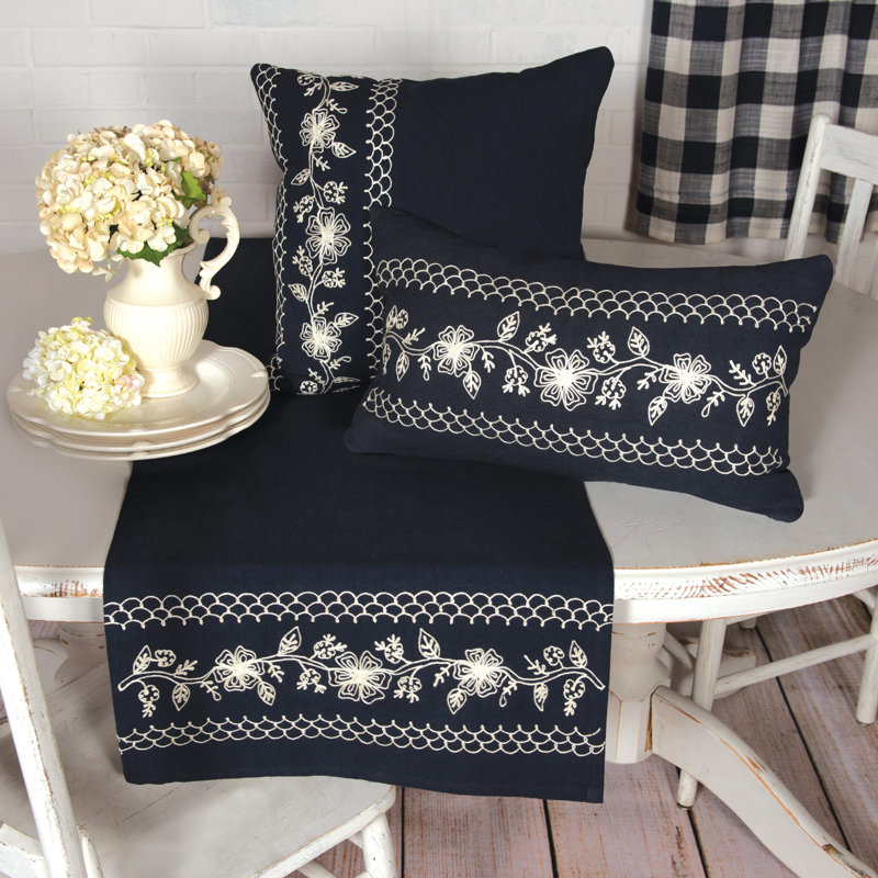 Table Runner