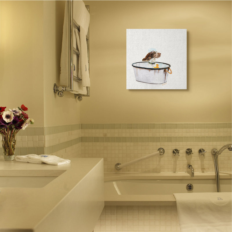 Chien dans une boîte de bain avec canard en caoutchouc, Toile tendue, H 24 po x l 24 po x 1,5 po