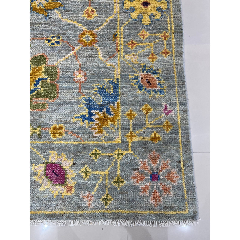 Hand Knotted Wool Geometric Area Rug in Gray