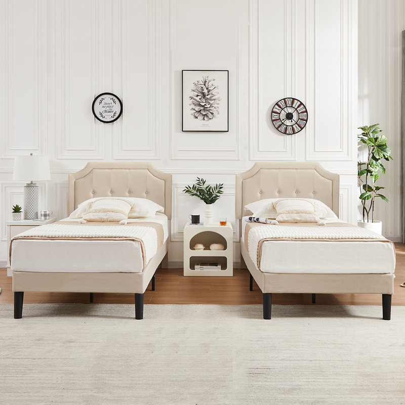Lit plateforme tapissier Saylah, tête de lit ajustable capitonnée, support silencieux, pour les chambres d'amis et deux chambres
