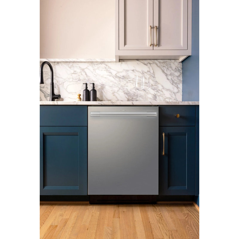 Signature Kitchen Suite 24" Top Control Stainless Smart Dishwasher