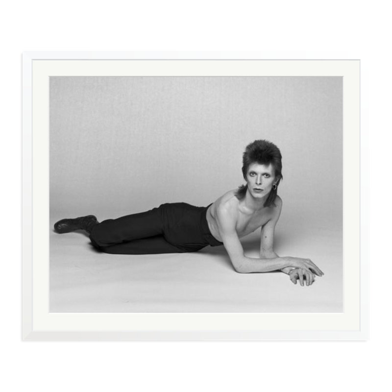 Bowie, Diamond Dog, 32" H x 38" W, White