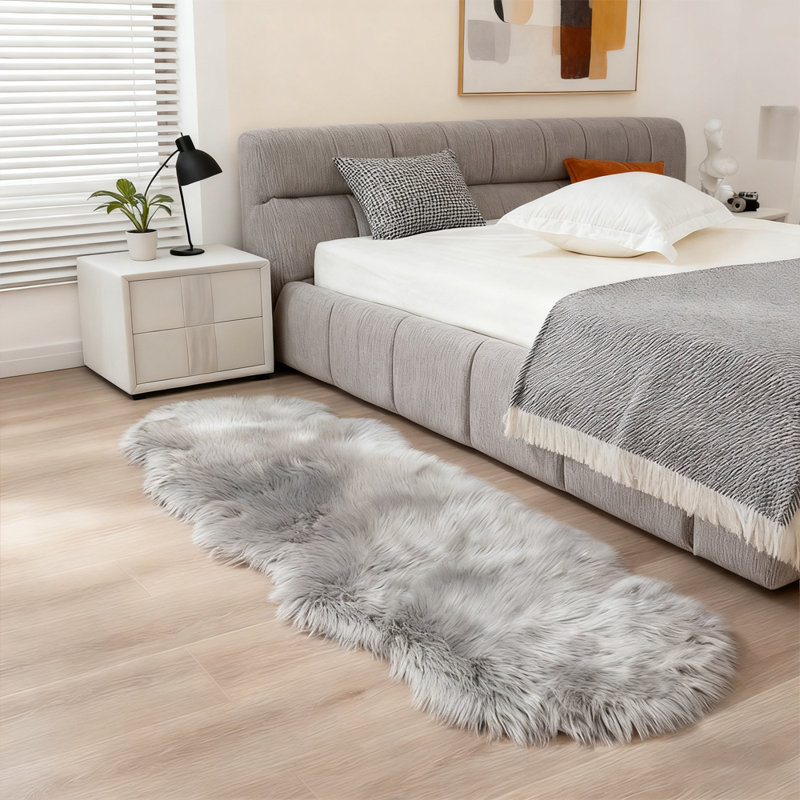 Tapis gris luxueux en fausse peau de mouton, Nouveauté 2 pi x 6 pi