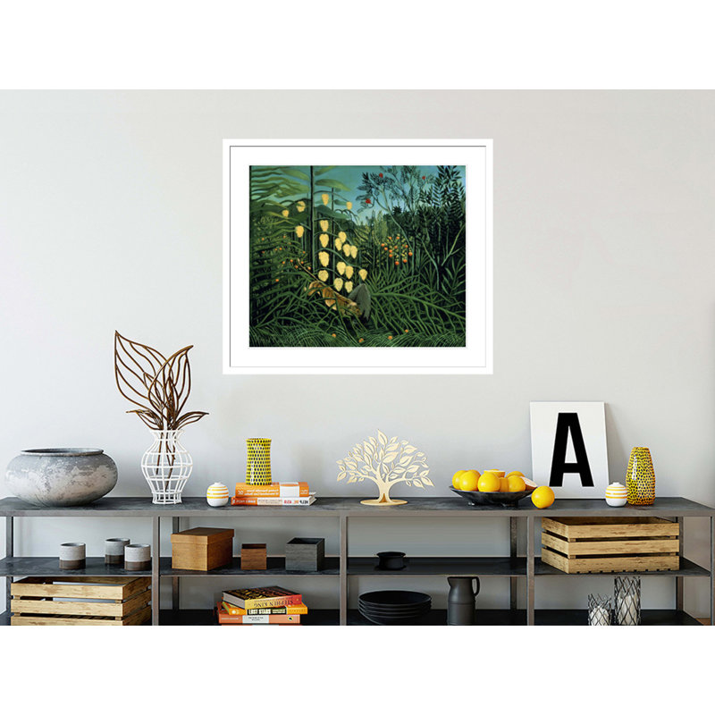 «Tropical Forest: Battling Tiger and Buffalo» par Henri Rousseau, impression giclée sur cadre, H 33,5 po x l 38,48 po