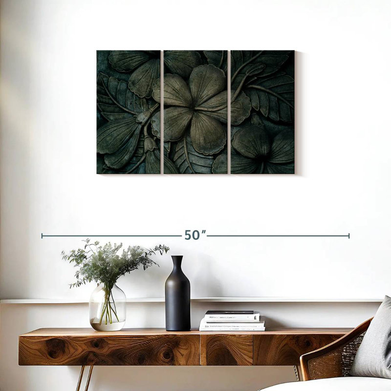 Hibiscus en bois sculpté, H 20 po x l 33 po