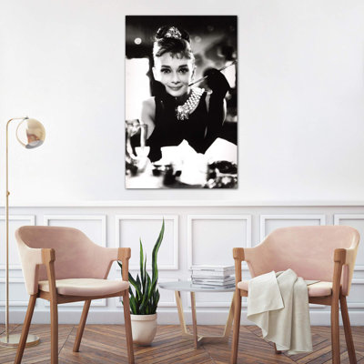 A Smiling Audrey Hepburn 1 Piece Wrapped Canvas Wall Art
