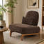 Chaise longue à dossier haut sans accoudoirs blanc crème avec base en bois courbée, coussins en lin et support lombaire; convient à divers réglages.-1648476408