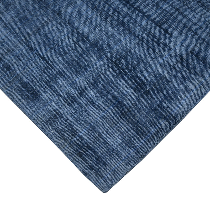 Handmade Blue Sapphire Viscose 2' x 3' Area Rug