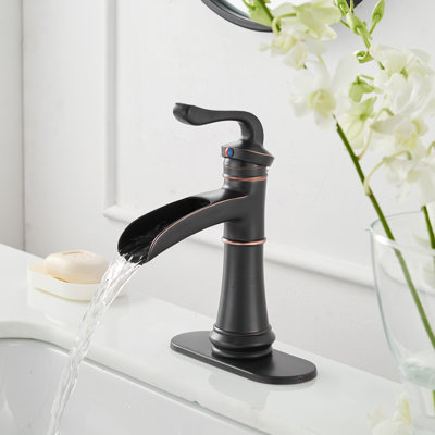 Single Hole Bathroom Faucet with Drain Assembly
