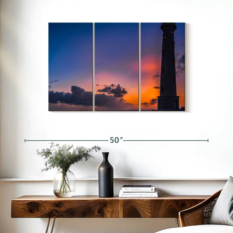 Silhouette du phare d'Aletra en Californie, H 24 po x l 38 po