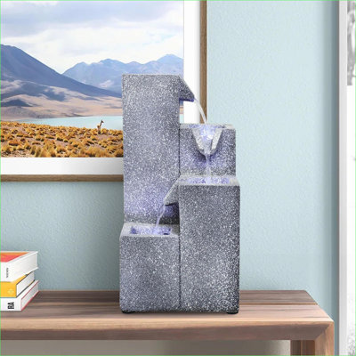 Fontaines, fontaine d'eau de table à DEL compacte à 4 niveaux, résistante aux intempéries pour bureau d'entrée de patio intérieur | Résine | Étagé