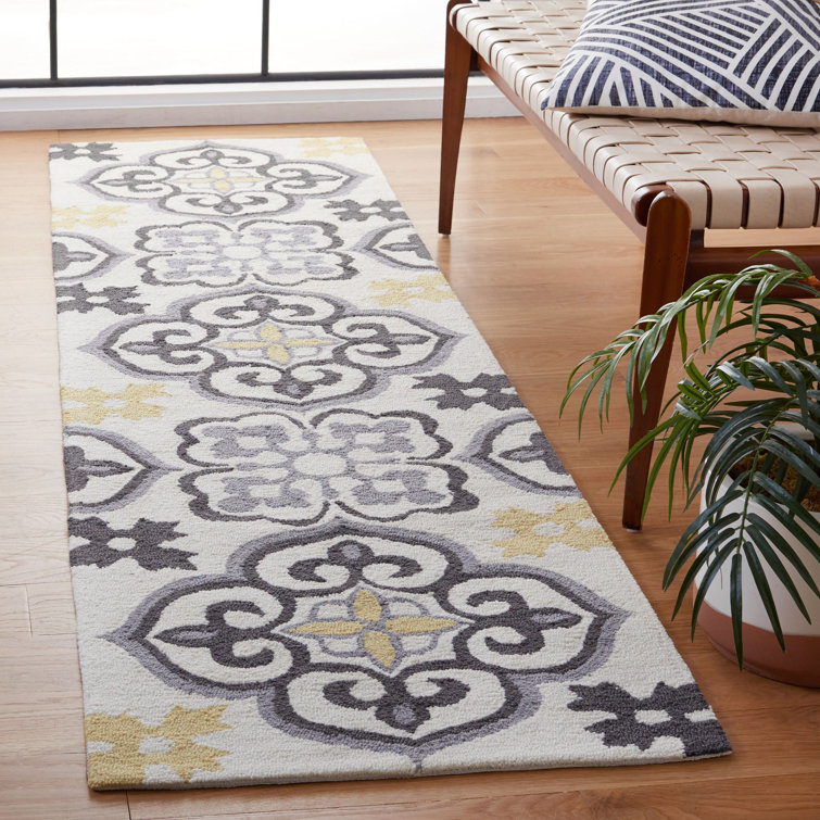Dilpreet Hand Hooked Performance Geometric Rug