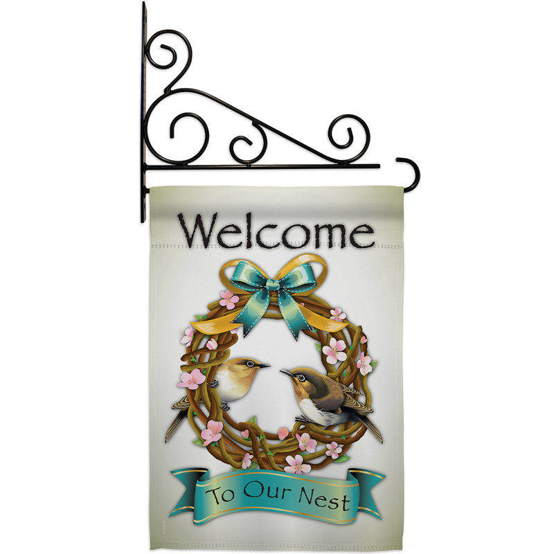 Bienvenue sur notre ensemble de drapeaux en polyester 18,5 x 13 po Nest