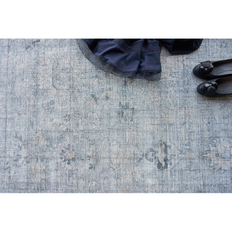 Cambridge Oriental Area Rug in Blue, Rectangle 9' x 12'