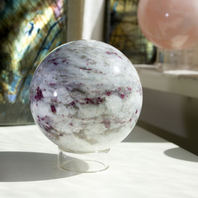 Elisias Abstract Figurines & Sculptures