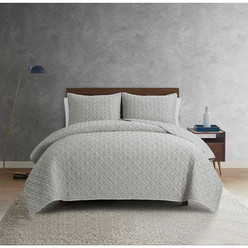 Henley 3pc Quilt Set - King, King Quilt + 2 King Shams