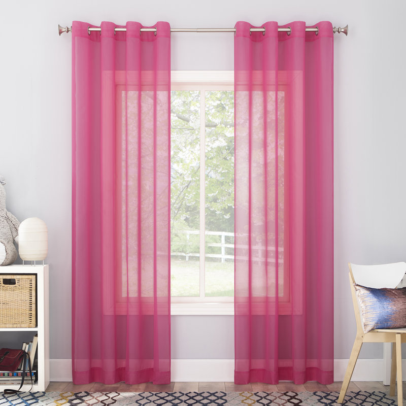 Panneau de rideau diaphane avec œillets Caspian, l 59 po x L 84 po, Rose
