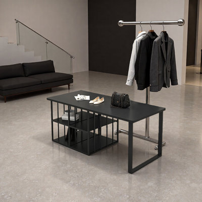 Comptoir pour accessoires de mode