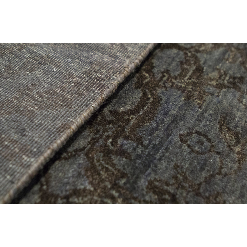 Area Rug in Gray